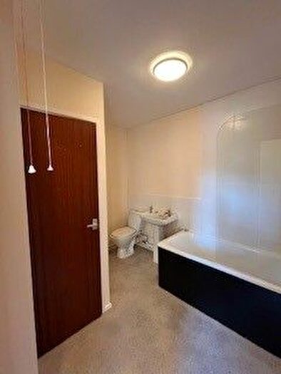 1 Bedroom Flat To Rent In High Street, Shepton Mallet, BA4