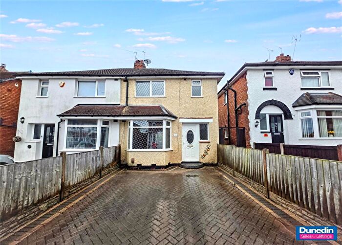 3 Bedroom Semi Detached House To Rent In Kineton Road, Rubery, Birmingham, B45