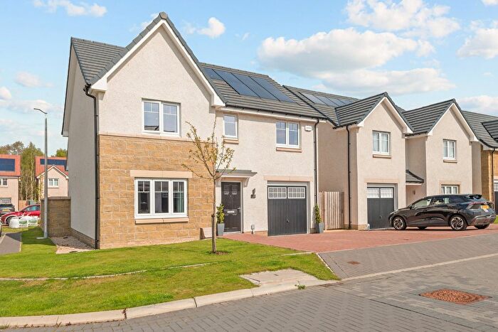 4 Bedroom Detached House For Sale In Briestonhill Drive, West Calder, West Lothian, EH55