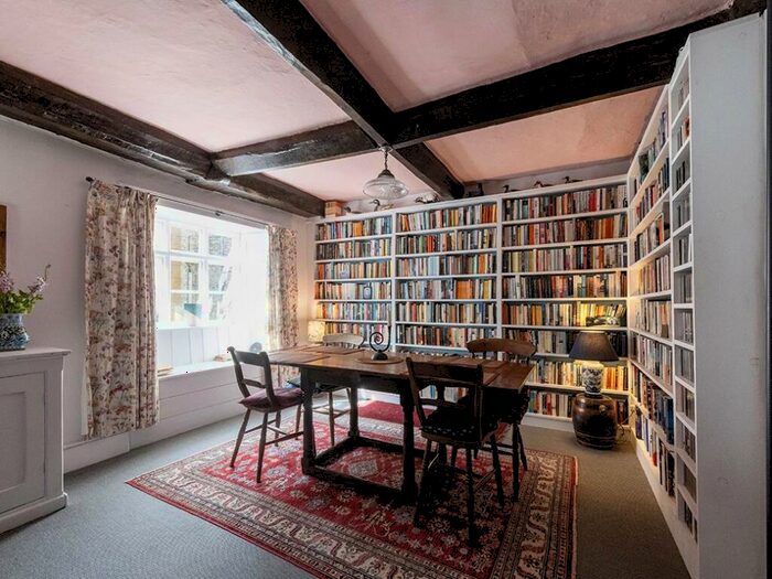 3 Bedroom Terraced House For Sale In Trendle Street Sherborne, DT9