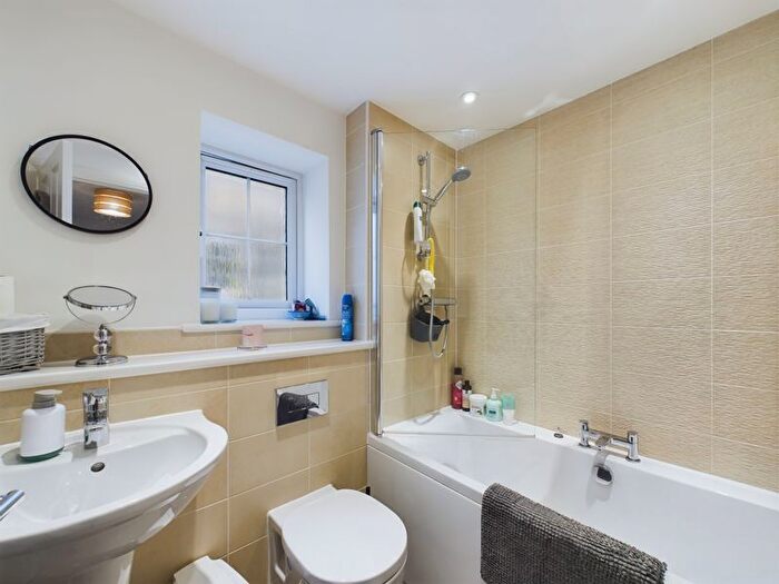 3 Bedroom End Of Terrace House For Sale In Pearmain Road, Somerton, TA11