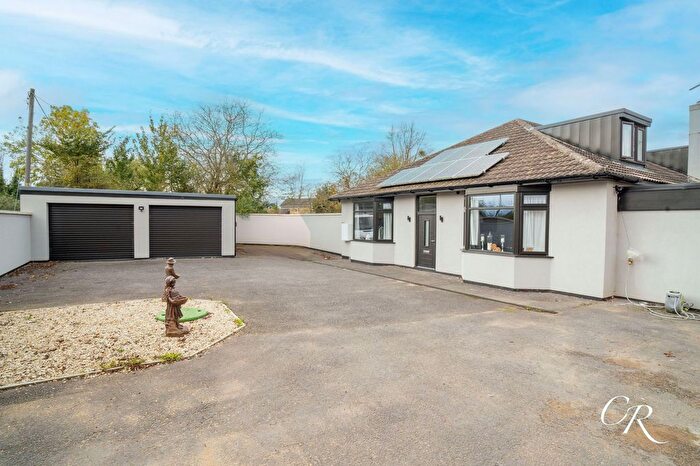 4 Bedroom Property For Sale In Old Gloucester Road, Hayden, Cheltenham, GL51