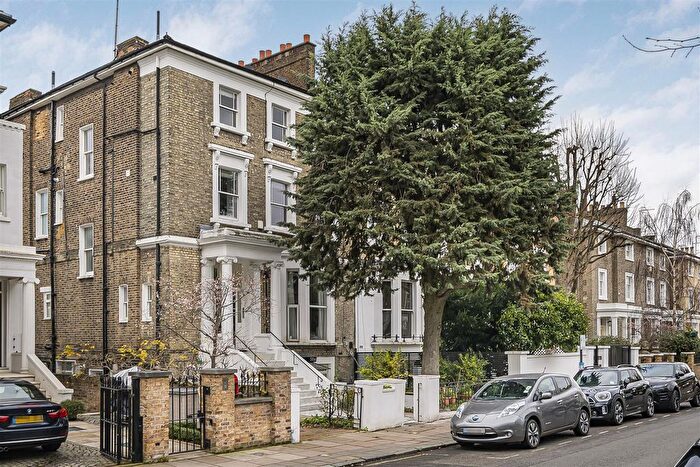 2 Bedroom Flat To Rent In Carlton Hill, St John's Wood, NW8