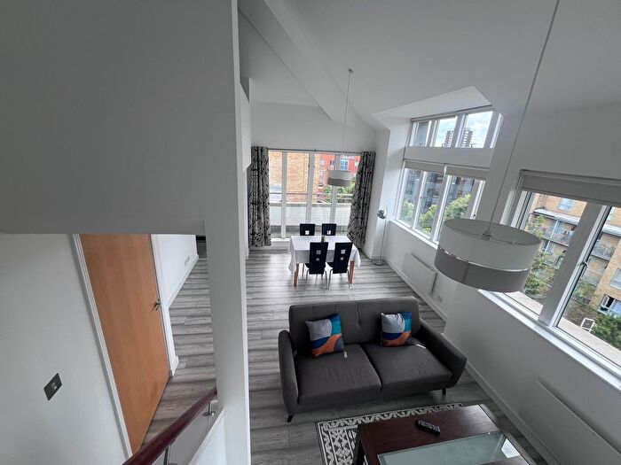 1 Bedroom Flat To Rent In Admiral Walk, Larch Court Admiral Walk, W9