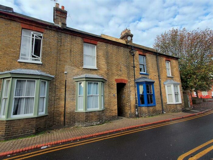 3 Bedroom Terraced House To Rent In St Peters Grove, Canterbury, CT1