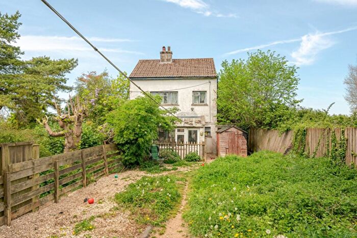 2 Bedroom Detached House For Sale In Ansford Hill, Castle Cary, BA7