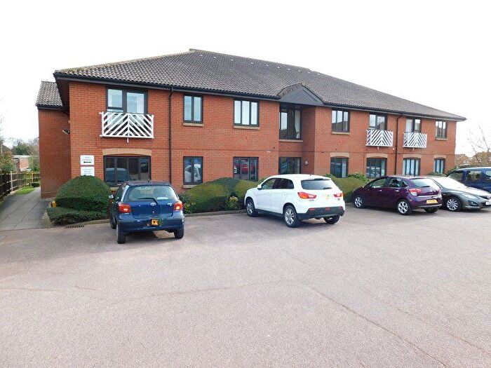 1 Bedroom Flat For Sale In Main Road, Dovercourt, Harwich, Essex, CO12