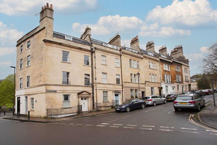 4 Bedroom Semi-Detached House To Rent In Marlborough Street Bath, BA1