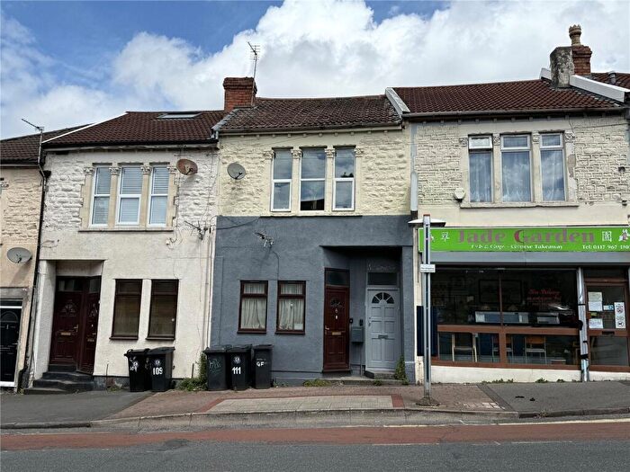 2 Bedroom Maisonette For Sale In Bell Hill Road, St George, Bristol, BS5