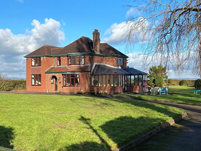 5 Bedroom Detached House For Sale In Gorsty Hill, Uttoxeter, ST14