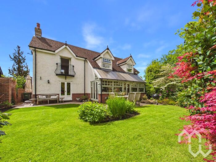 4 Bedroom Detached House For Sale In Preston Old Road, Freckleton, PR4