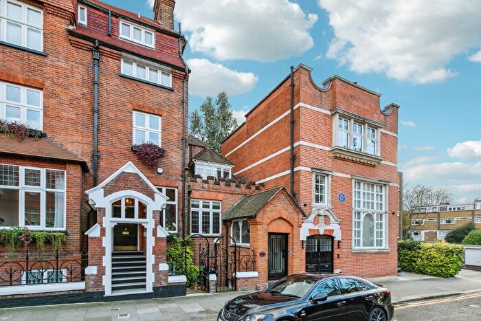 5 Bedroom Property To Rent In Melbury Road, Holland Park, W14
