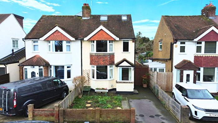 4 Bedroom Semi-Detached House For Sale In Denham Way, Maple Cross, Rickmansworth, WD3