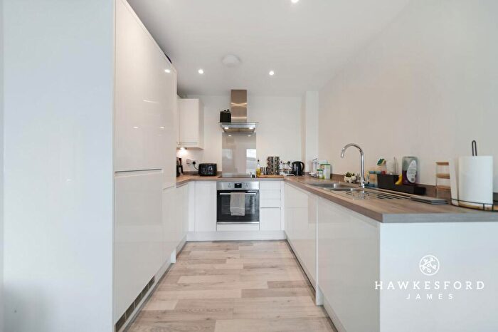 1 Bedroom Apartment For Sale In Neptune Close, Milton Regis, ME10