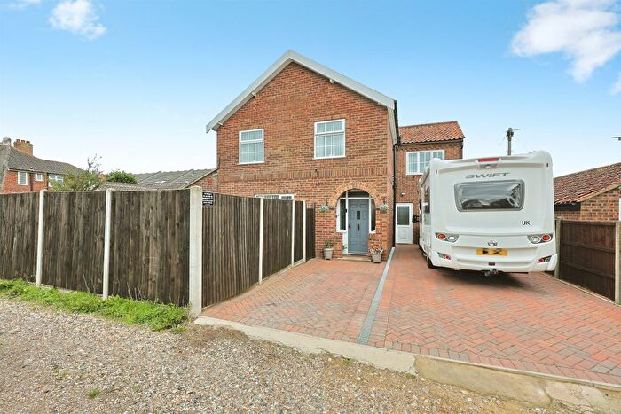 4 Bedroom Detached House For Sale In Olney Road, Dereham, NR19