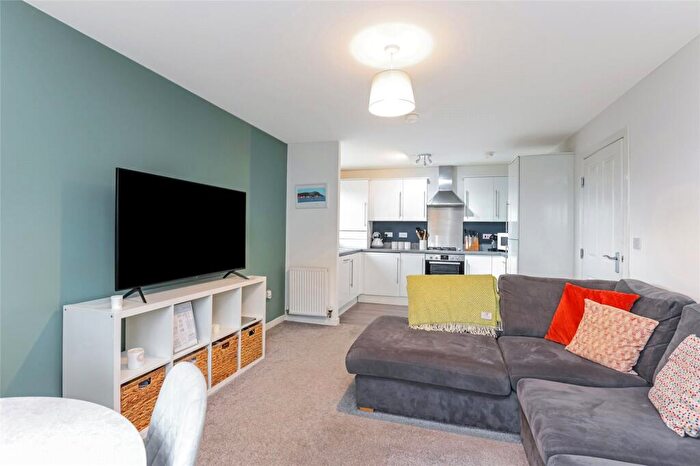 2 Bedroom Flat For Sale In Inverleith Crescent, Eastfield, Glasgow, G32