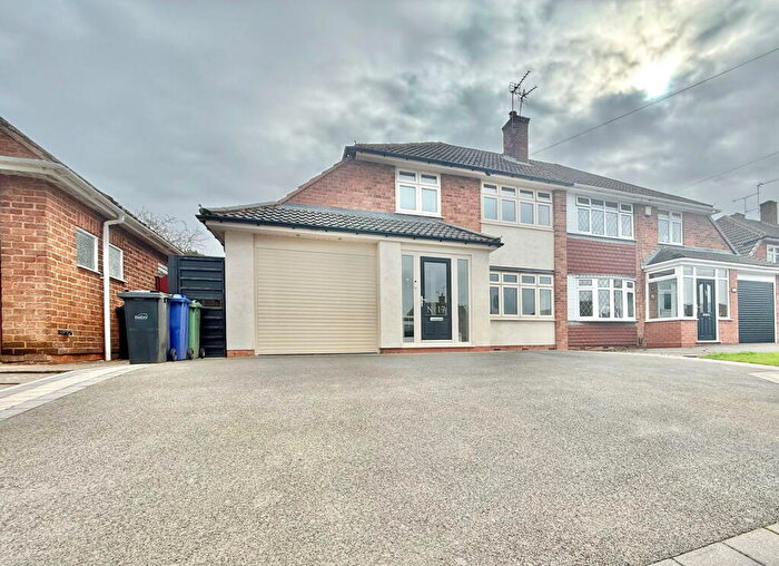 3 Bedroom Semi Detached House For Sale In Raglan Close, Brownswall Estate, DY3