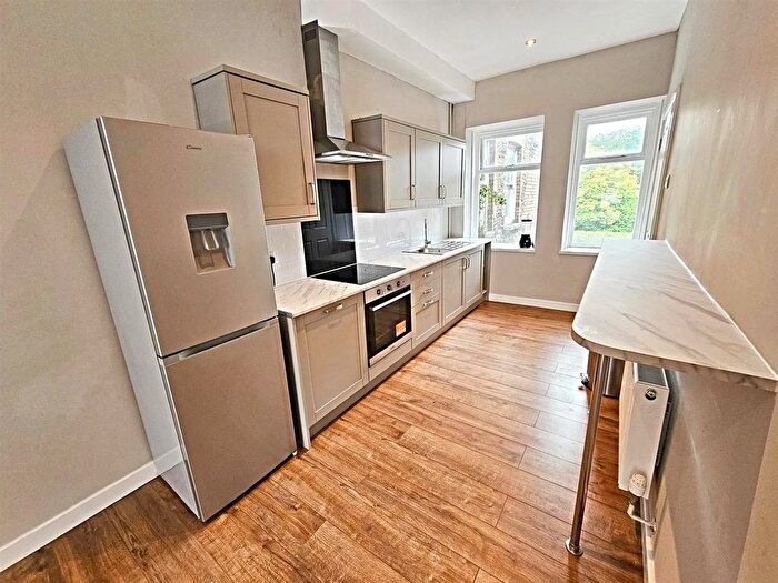 1 Bedroom Maisonette To Rent In Taff Street, Pontypridd, CF37