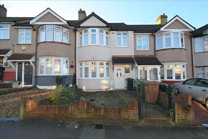 3 Bedroom House To Rent In Dene Road, Dartford, DA1