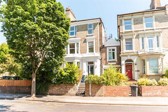 1 Bedroom Flat To Rent In Horn Lane, London, W3
