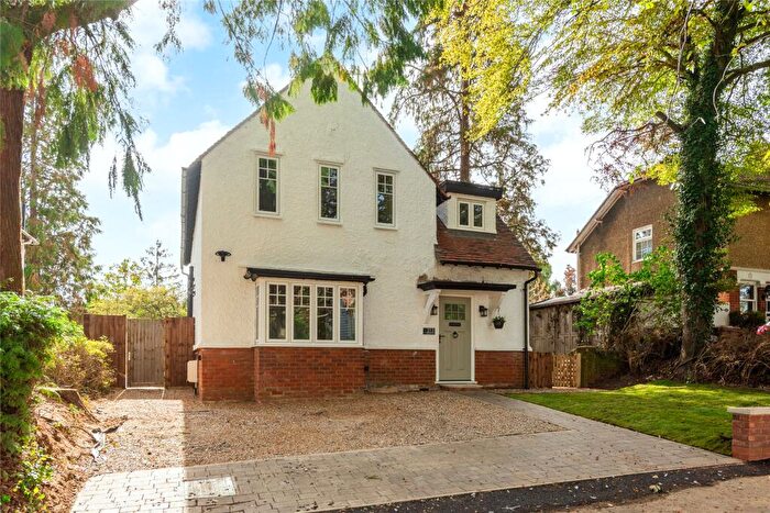 4 Bedroom Detached House For Sale In Nevells Road, Letchworth Garden City, Hertfordshire, SG6