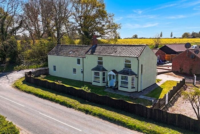 5 Bedroom Detached House For Sale In Kirby Road, Kirby Bedon, Norwich, NR14