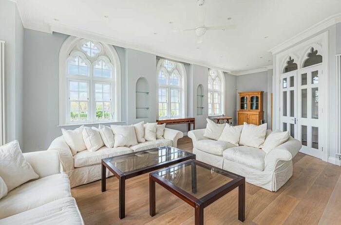 3 Bedroom Town House To Rent In Holloway Drive, Virginia Water, GU25