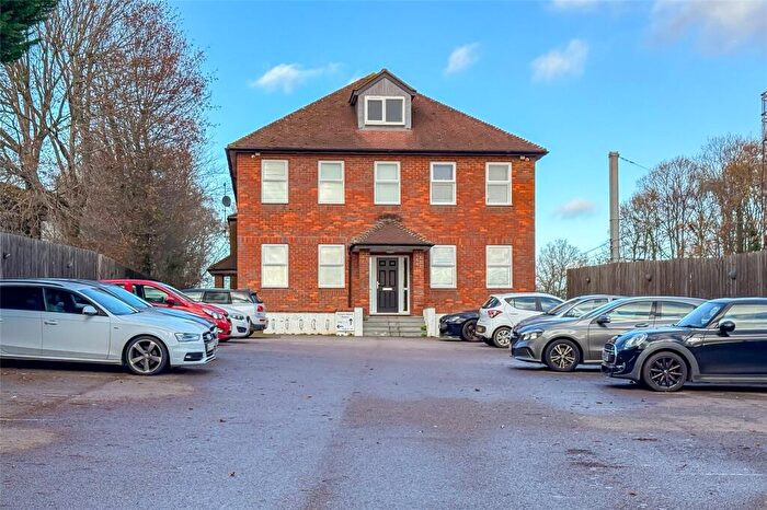 2 Bedroom Apartment For Sale In Porters Wood House, Porters Wood, St. Albans, Hertfordshire, AL3