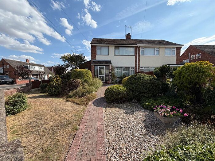 3 Bedroom Semi-Detached House For Sale In Horsford Road, Worcester, WR2