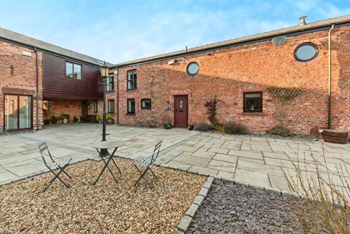 4 Bedroom Barn Conversion For Sale In Long Lane, Wettenhall, Winsford, CW7