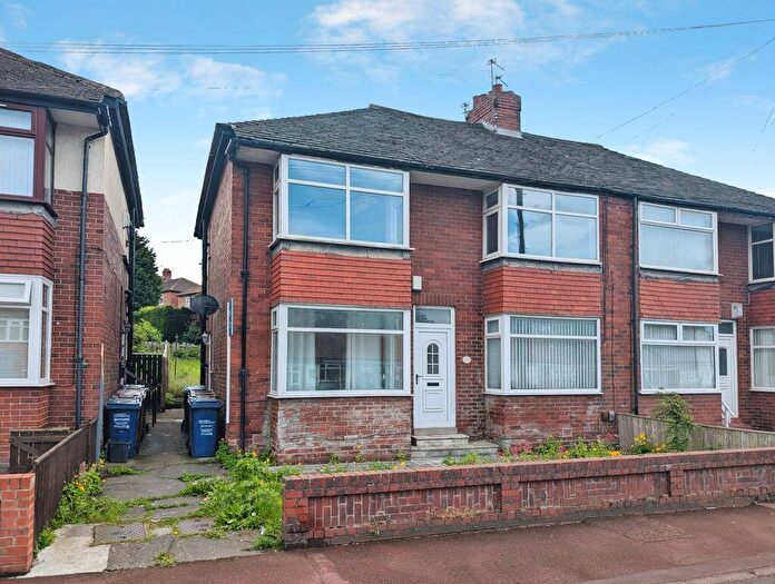 2 Bedroom Flat To Rent In Silver Lonnen, Newcastle Upon Tyne, NE5