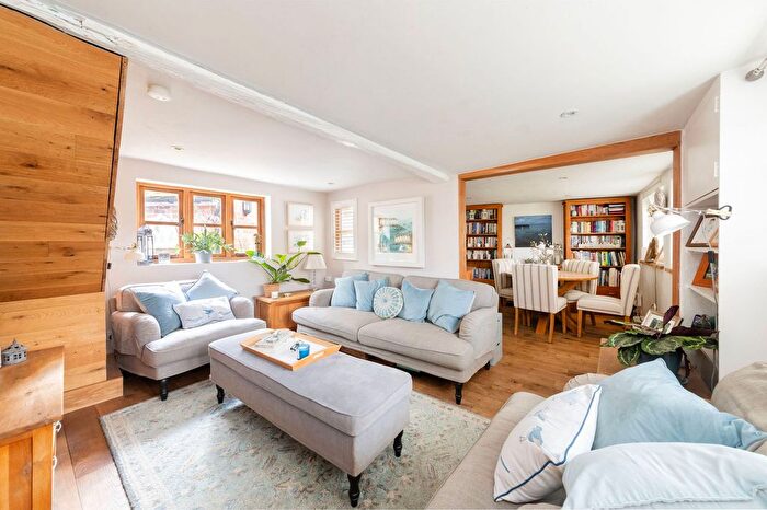 2 Bedroom Semi-detached House For Sale In High Street, Clifton Hampden, OX14