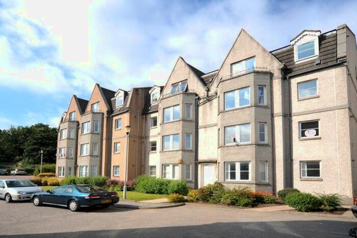 2 Bedroom Flat To Rent In Albury Gardens, Aberdeen, AB11