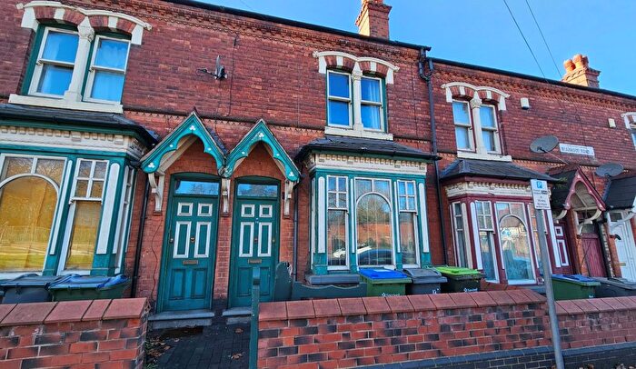 2 Bedroom Terraced House For Sale In Bearwood Road, Smethwick, West Midlands, B66