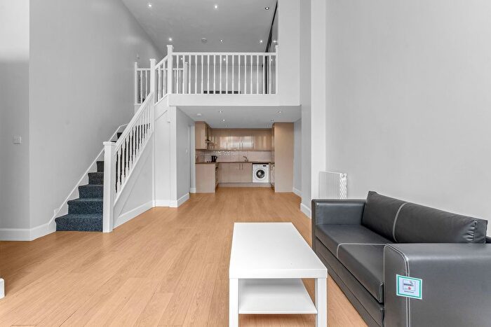 1 Bedroom Flat To Rent In Duke Street, Leith, Edinburgh, EH6