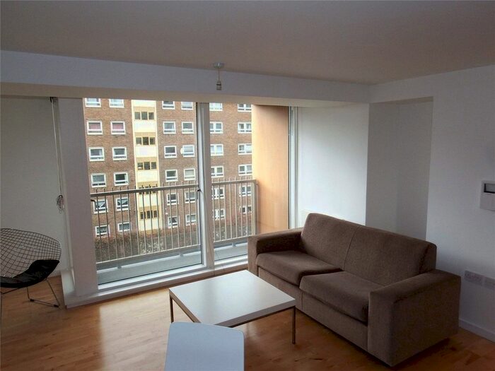 2 Bedroom Flat To Rent In The Avenue, Leeds, LS9