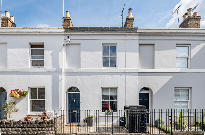 2 Bedroom Terraced House For Sale In Lypiatt Street, Cheltenham, Gloucestershire, GL50