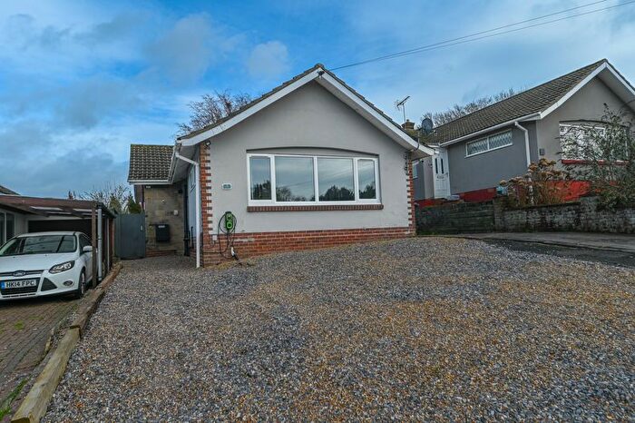2 Bedroom Detached Bungalow For Sale In The Rise, Widley, PO7