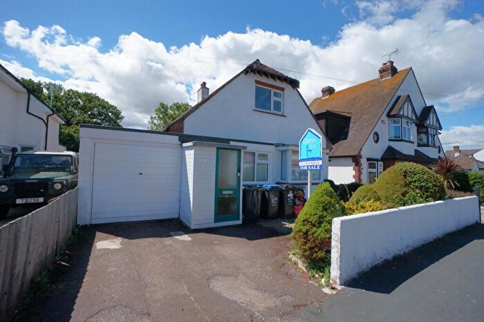 3 Bedroom Detached House For Sale In Epple Bay Road, Birchington, CT7