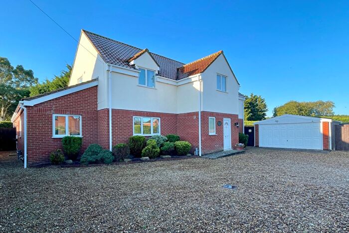 6 Bedroom Detached House For Sale In Tallon End, Foulden, Thetford, IP26