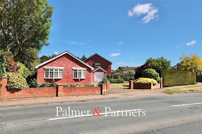 2 Bedroom Bungalow For Sale In The Street, Capel St. Mary, Ipswich, Suffolk, IP9