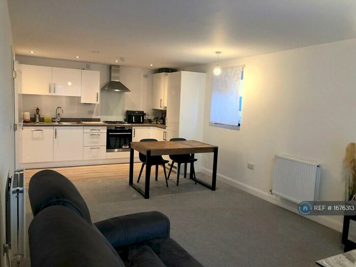 1 Bedroom Flat To Rent In Smithfield House, Birmingham, B5
