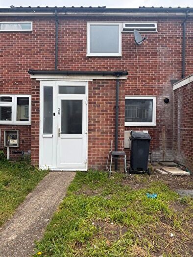 3 Bedroom Terraced House To Rent In Bradford Road, Ilford, IG1