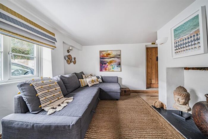 3 Bedroom Detached House For Sale In Old Lyme Hill, Charmouth, Bridport, DT6