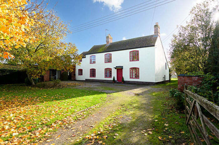 5 Bedroom Detached House For Sale In Northwood Green, Period House, Annexe & Land, GL14