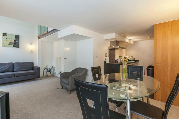 2 Bedroom Flat To Rent In Building, Royal Arsenal, SE18