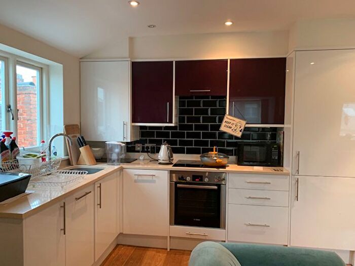 1 Bedroom Property To Rent In Claremont Road, St Margarets, Twickenham, TW1