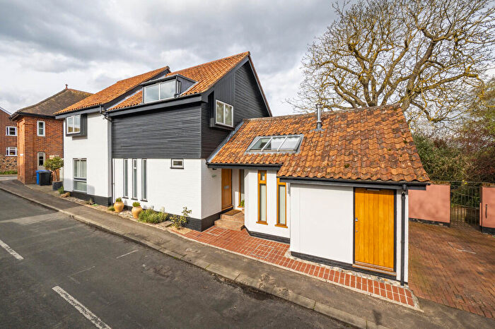 3 Bedroom Detached House For Sale In Lavenham, Sudbury, Suffolk, CO10