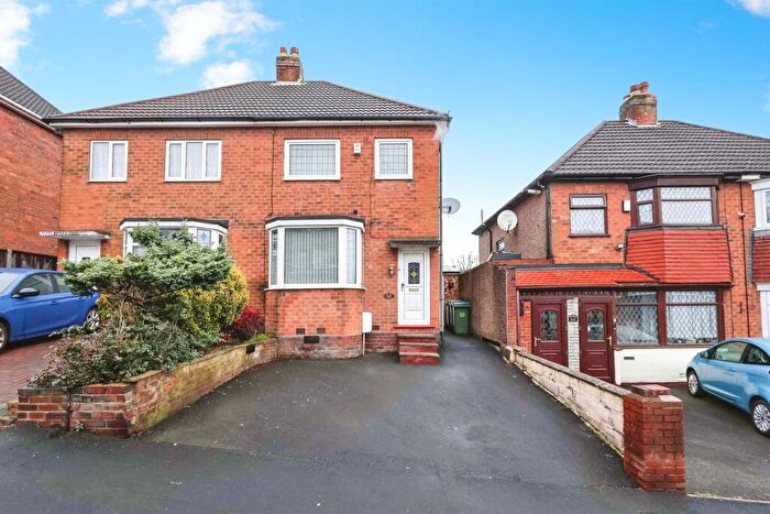 3 Bedroom Semi Detached House For Sale In Tower Road, Tividale, Oldbury, B69