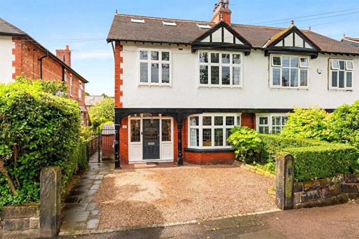 5 Bedroom Semi Detached House For Sale In Park Avenue, Sale, M33